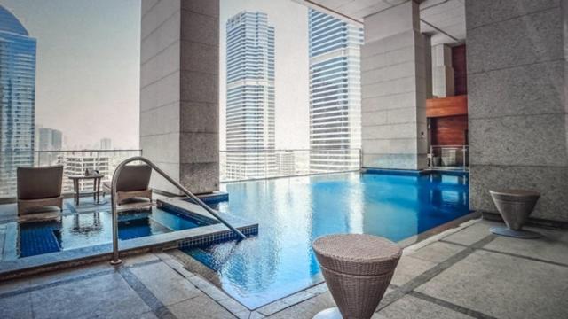 Bonnington Jumeraih Lakes Towers , Jlt Cluster J , דובאי מראה חיצוני תמונה